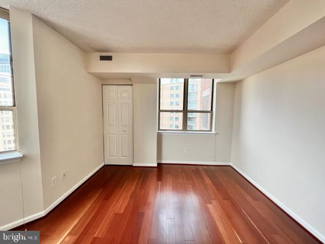Building Photo - 4808 Moorland Ln