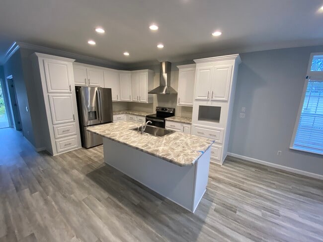 Building Photo - 80 John F Kennedy St