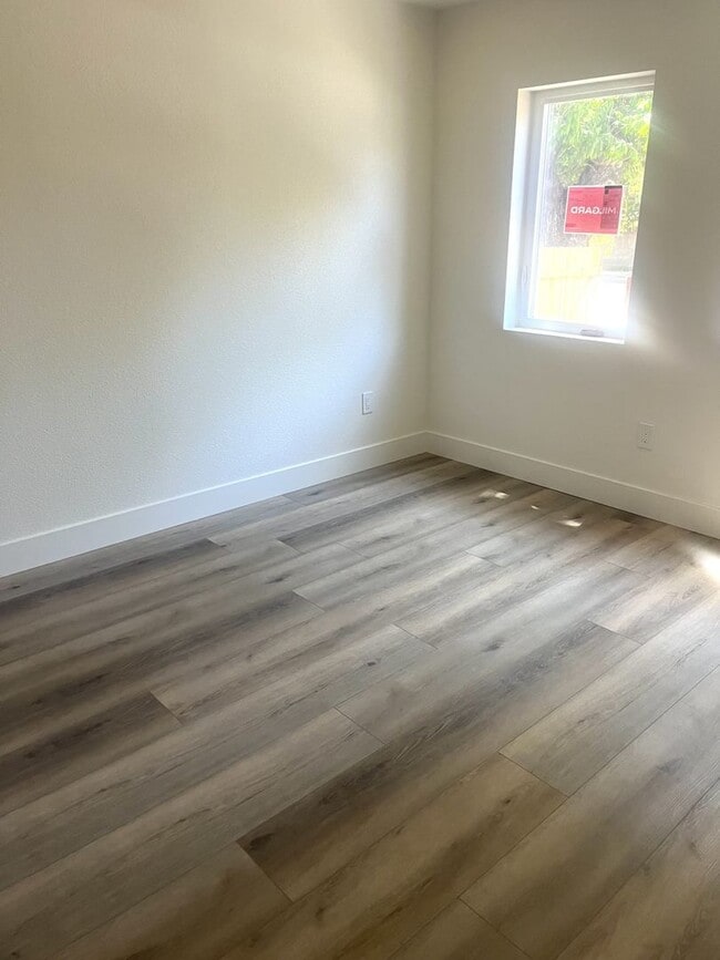 Foto del edificio - Brand New 2 bed/2 bath ADU