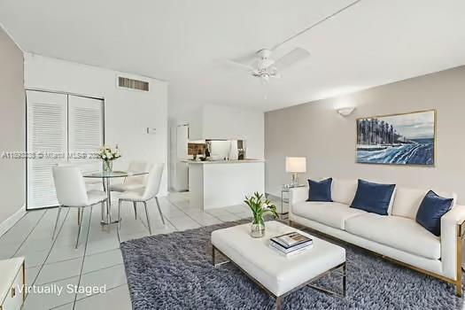 Foto del edificio - 7151 Miami Lakes Dr
