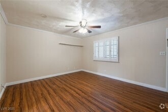 Building Photo - 7084 Burcot Ave