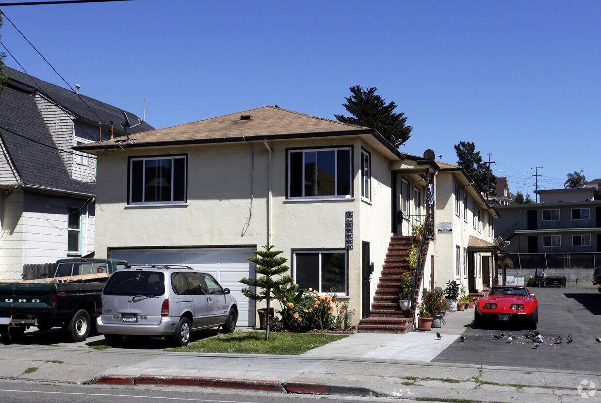 Primary Photo - 2566-2578 Fruitvale Ave