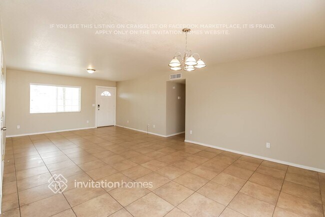 Foto del edificio - 1376 E 30th Ave