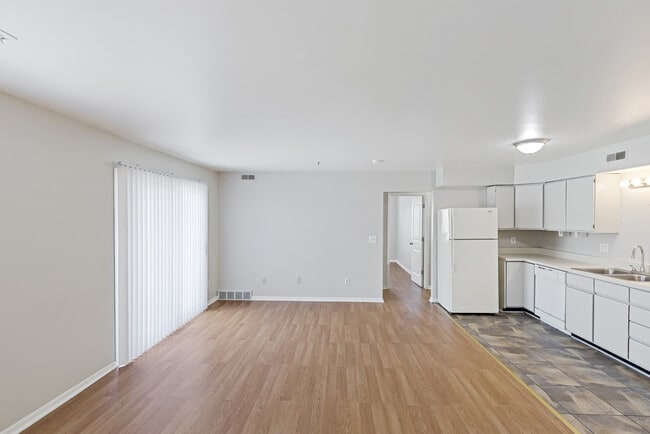 Foto del edificio - Rickett Road Apartments