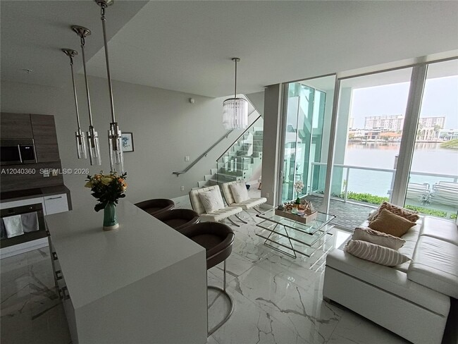 Building Photo - 400 Sunny Isles Blvd