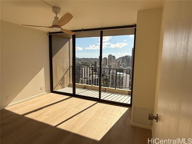 Foto del edificio - 411 Hobron Ln