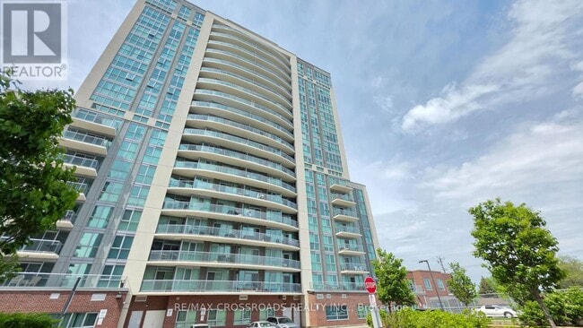 Building Photo - 1328-1328 Birchmount Rd