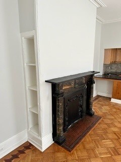 Building Photo - 907 Clinton St