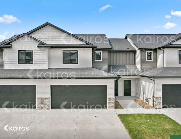6929 Holly Ct. Townhome Rentals in Johnston IA