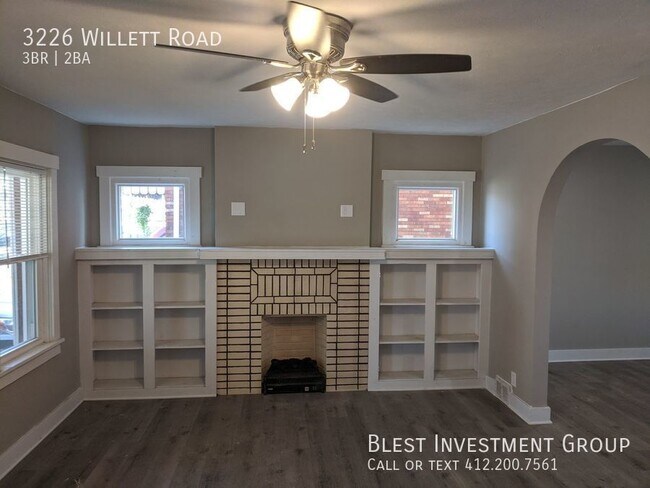 Building Photo - ***FULLY RENOVATED 3 BED, 2 BATH HOUSE FOR...