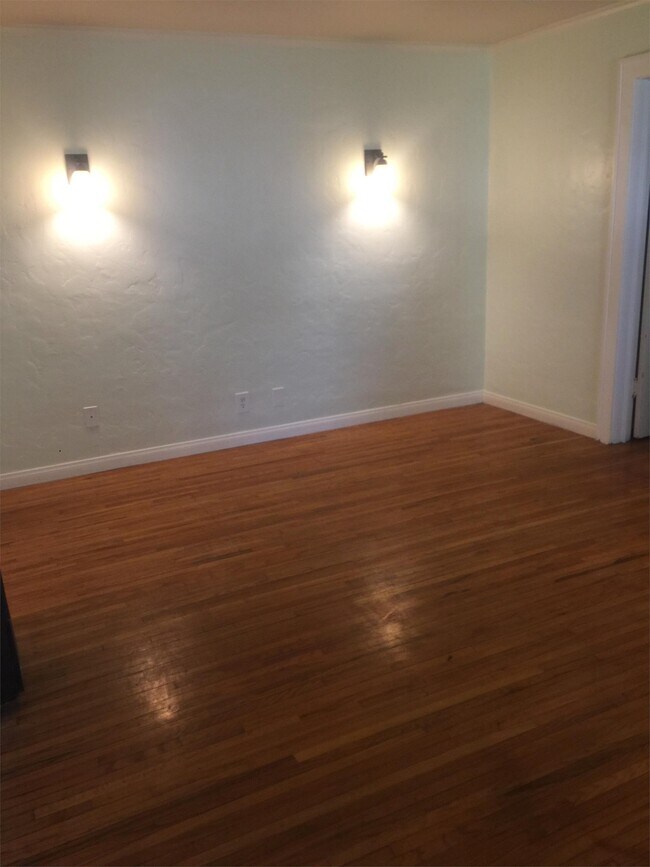 Foto del edificio - 1821 21st St