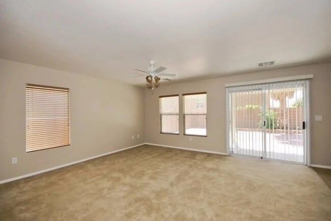Building Photo - 3906 Paulette Dr