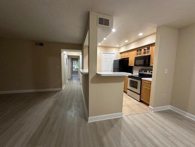 Foto del edificio - 2642 NW 33rd St
