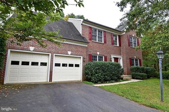 Building Photo - 47313 Grandview Pl