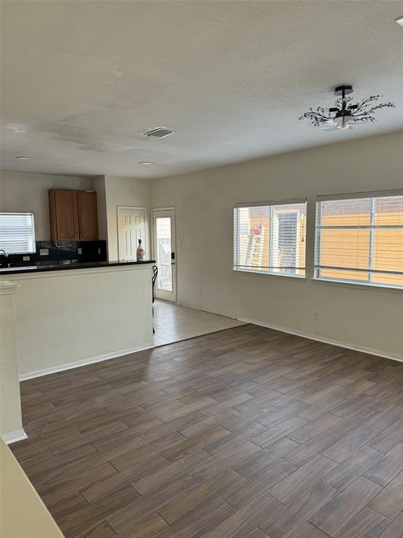 Foto del edificio - 11810 Princess Garden Way