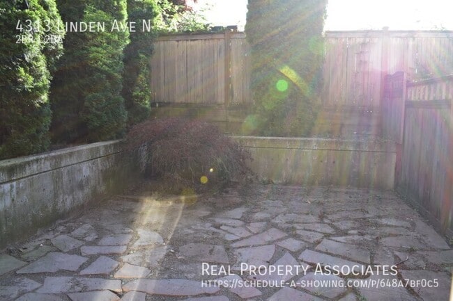 Foto del edificio - 4313 Linden Ave N