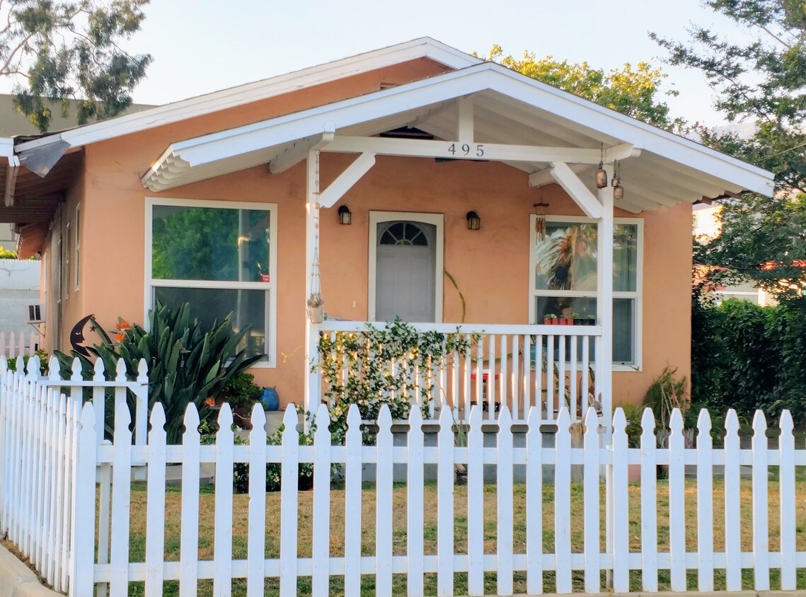 495 Vermont St, Altadena, CA 91001 House for Rent in Altadena, CA
