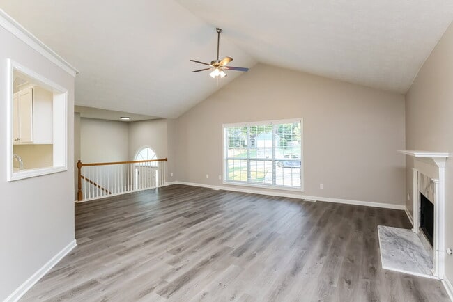 Building Photo - 5965 Tallant Dr