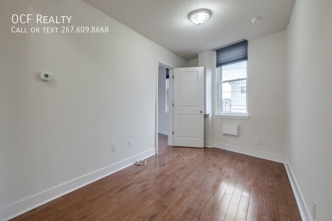 Foto del edificio - 1200 Point Breeze Ave