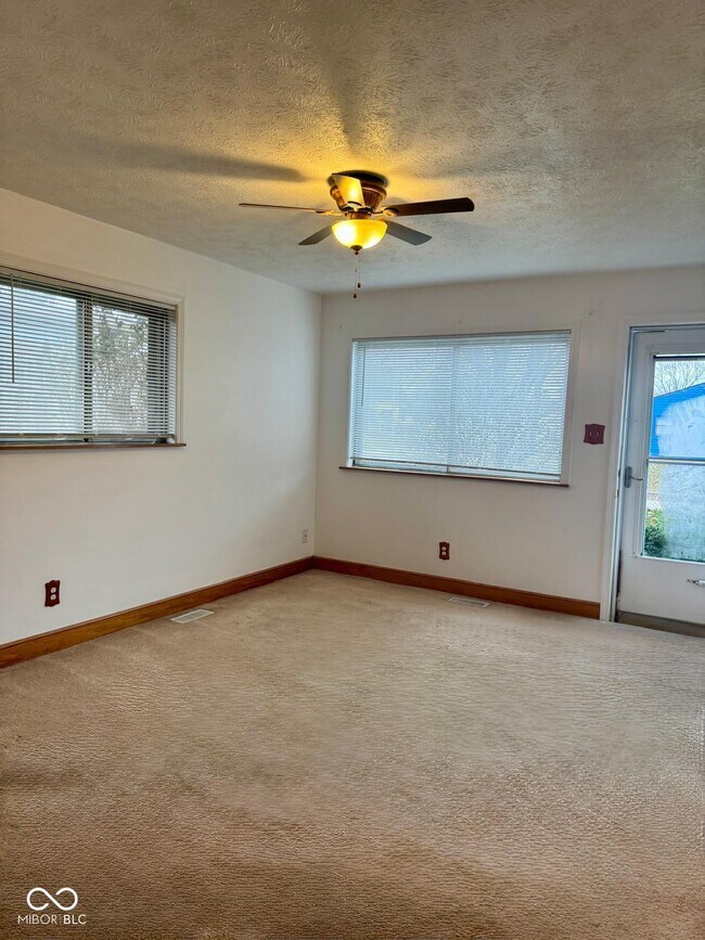 Foto del edificio - 1820 Cruft St