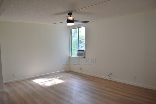 Building Photo - Mililani Terrace 2/1/2 Townhome