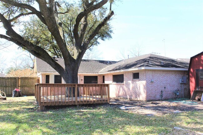 Building Photo - 8906 Langfield Rd