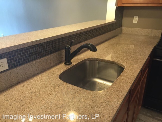 Foto del edificio - 7217 Meade St