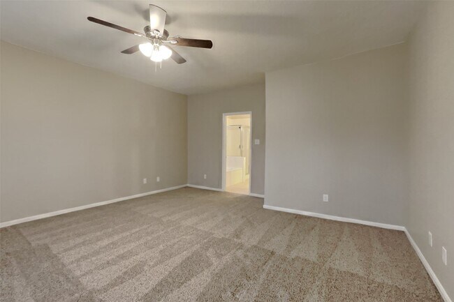Foto del edificio - 16411 Willingham Way