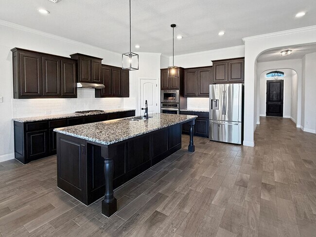 Building Photo - 15244 Holly Bay Ct