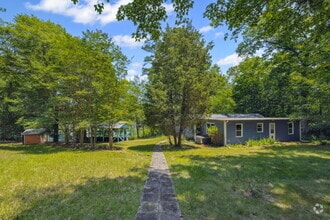 Building Photo - 4116 Tuffy Ln