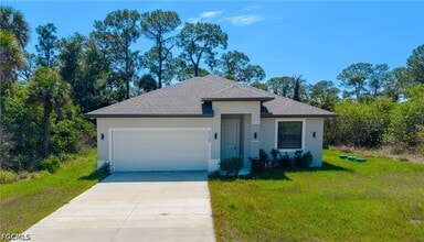 Building Photo - 5028 Tradewinds Cir