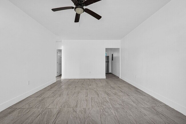 Foto del edificio - 14600 NE 14th Ave