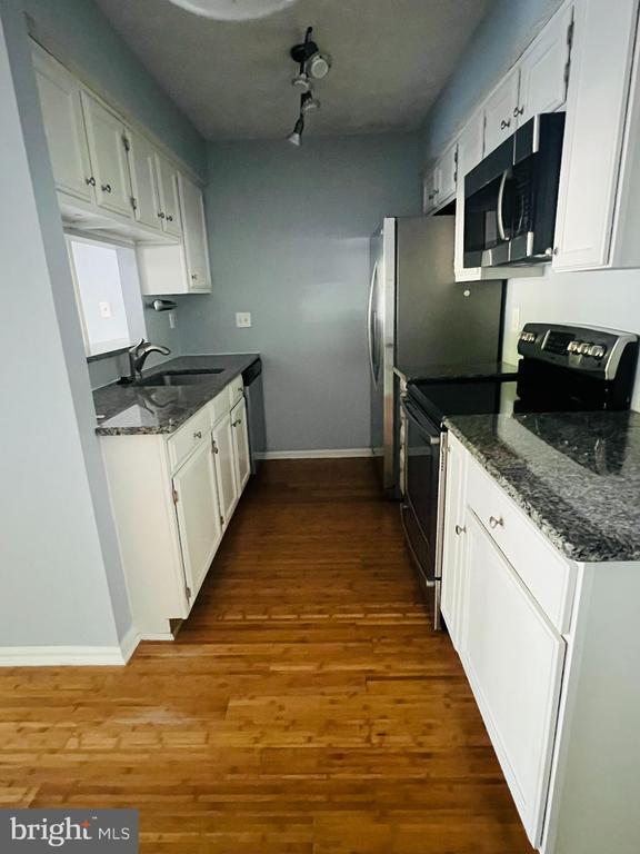 Foto del edificio - 11440 Little Patuxent Pkwy