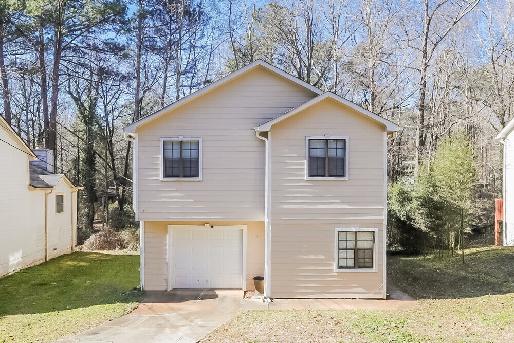 Foto principal - 4445 Ford Pl SW