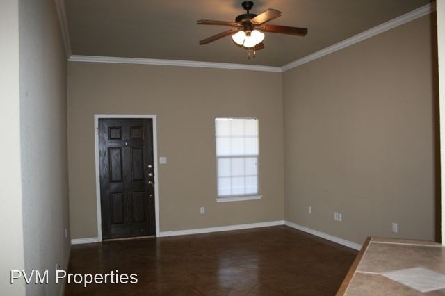 Building Photo - 3 br, 2 bath Apartment - 3000 Breton