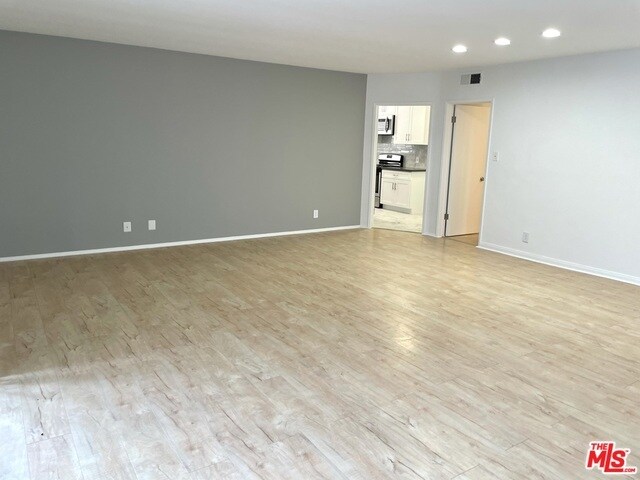 Foto del edificio - 11748 Kiowa Ave