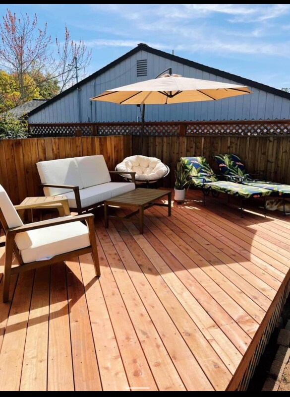 Foto del edificio - 835 Lewis Rd