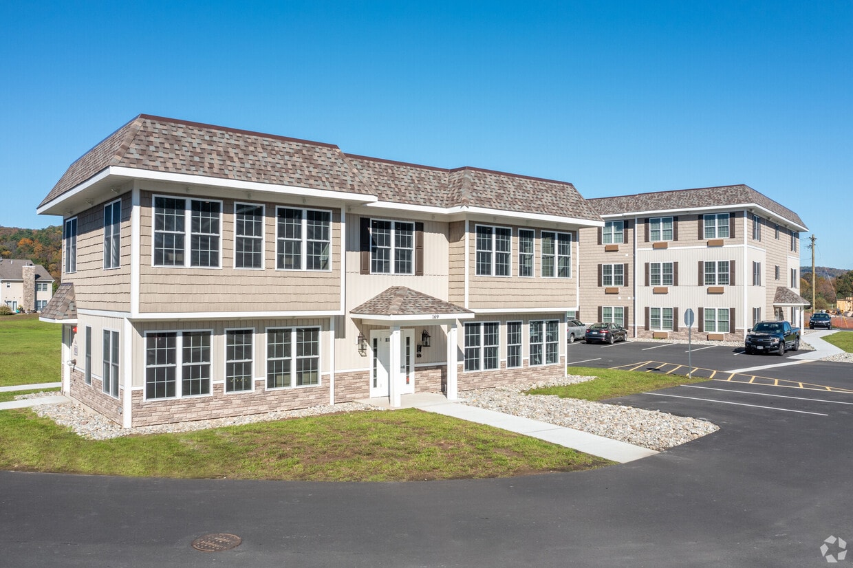 Riverside on the Delaware Apartments 180 Westfall Town Dr Matamoras