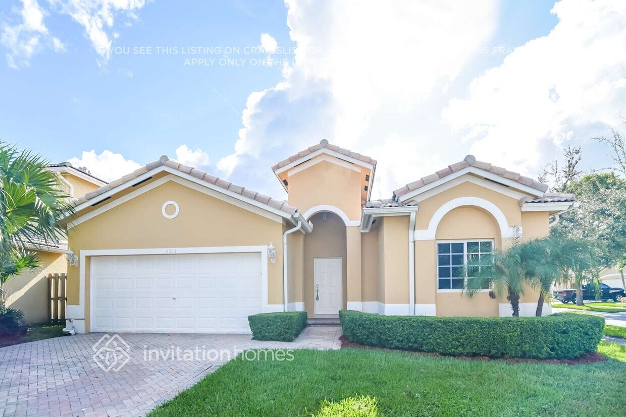 Foto principal - 14323 SW 156th Ave