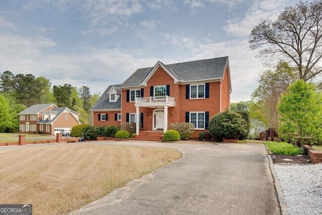 Foto del edificio - 4101 Lakeland Hills Dr
