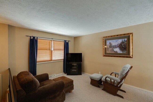 Foto del edificio - 604 High Point Road Home