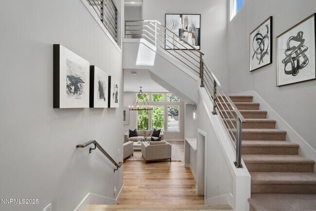 Foto del edificio - 2375 N Harbor Cir
