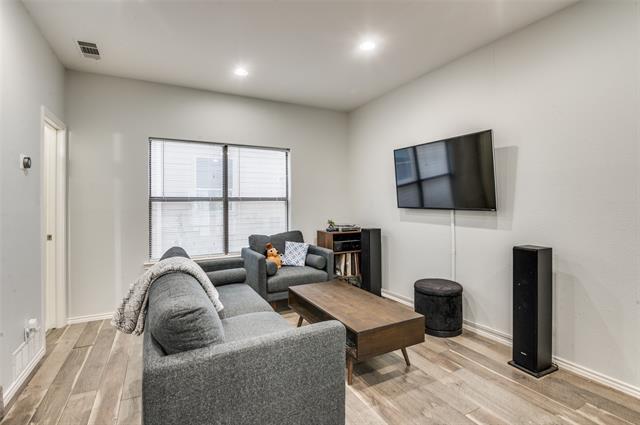 Foto del edificio - 2728 Reagan St