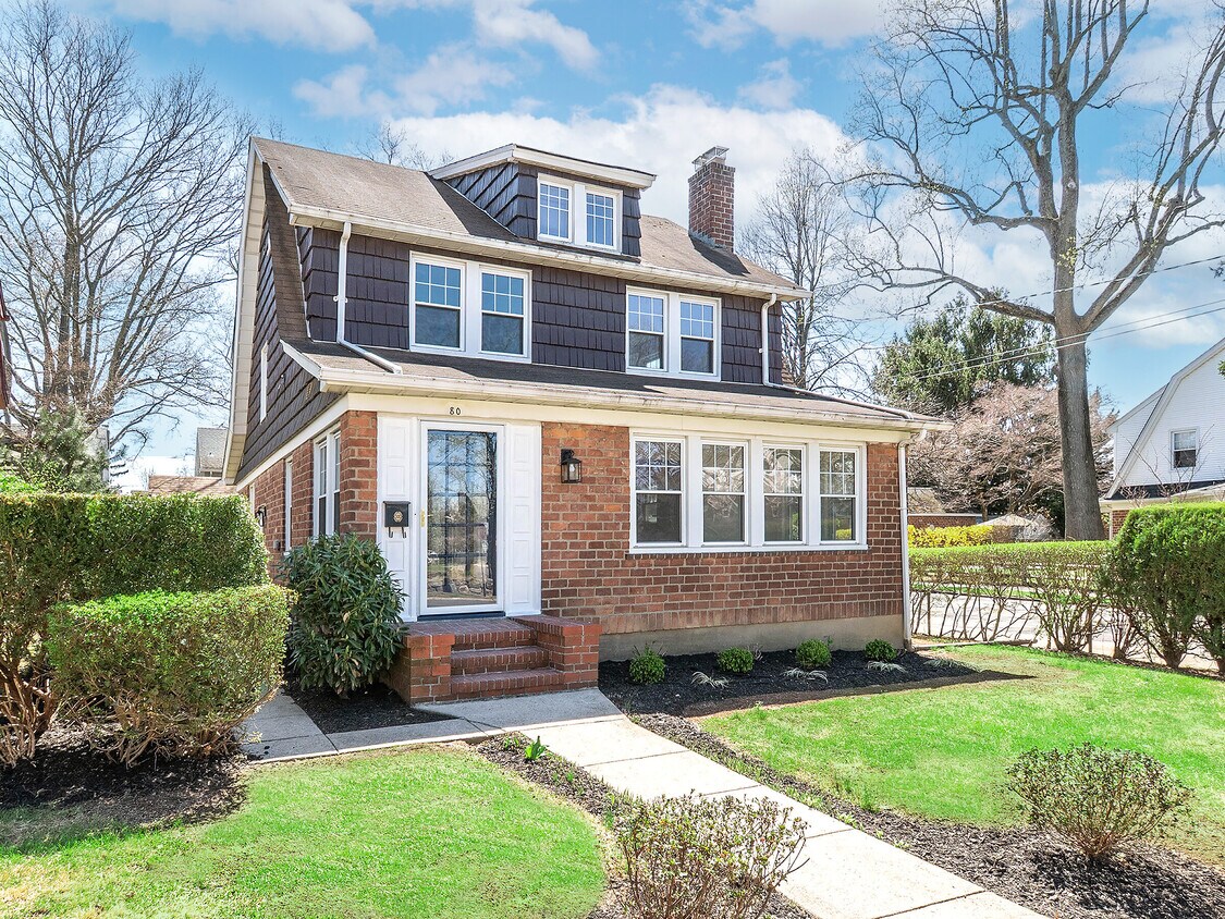 Foto principal - 80 Highland Ave