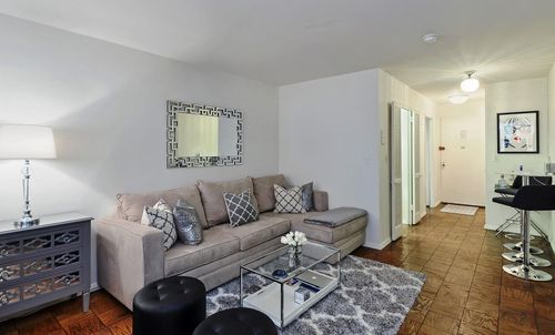 Foto del edificio - 37 E 14th St