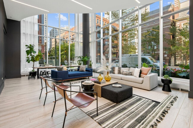 Building Photo - Parc Huron