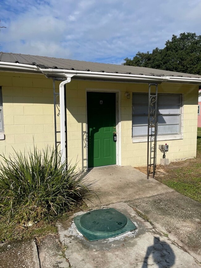 Building Photo - 7094 CR 213
