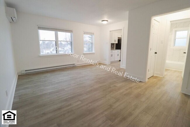 Building Photo - 1823 Griswold Dr