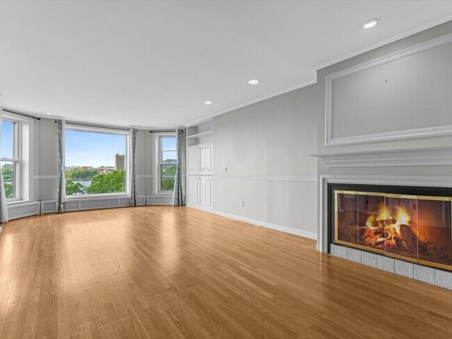 Foto del edificio - 458 Beacon St