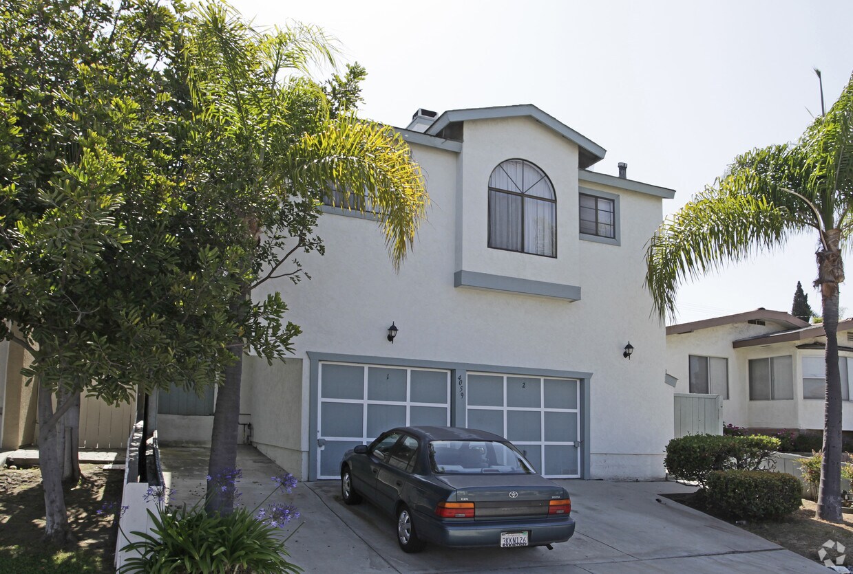 Building Photo - 4059 Louisiana St